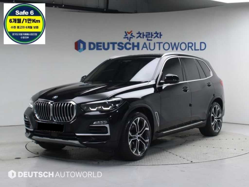 BMW X5 — photo 01