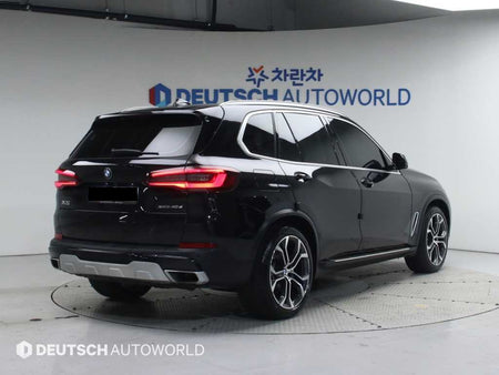 BMW X5 — photo 02