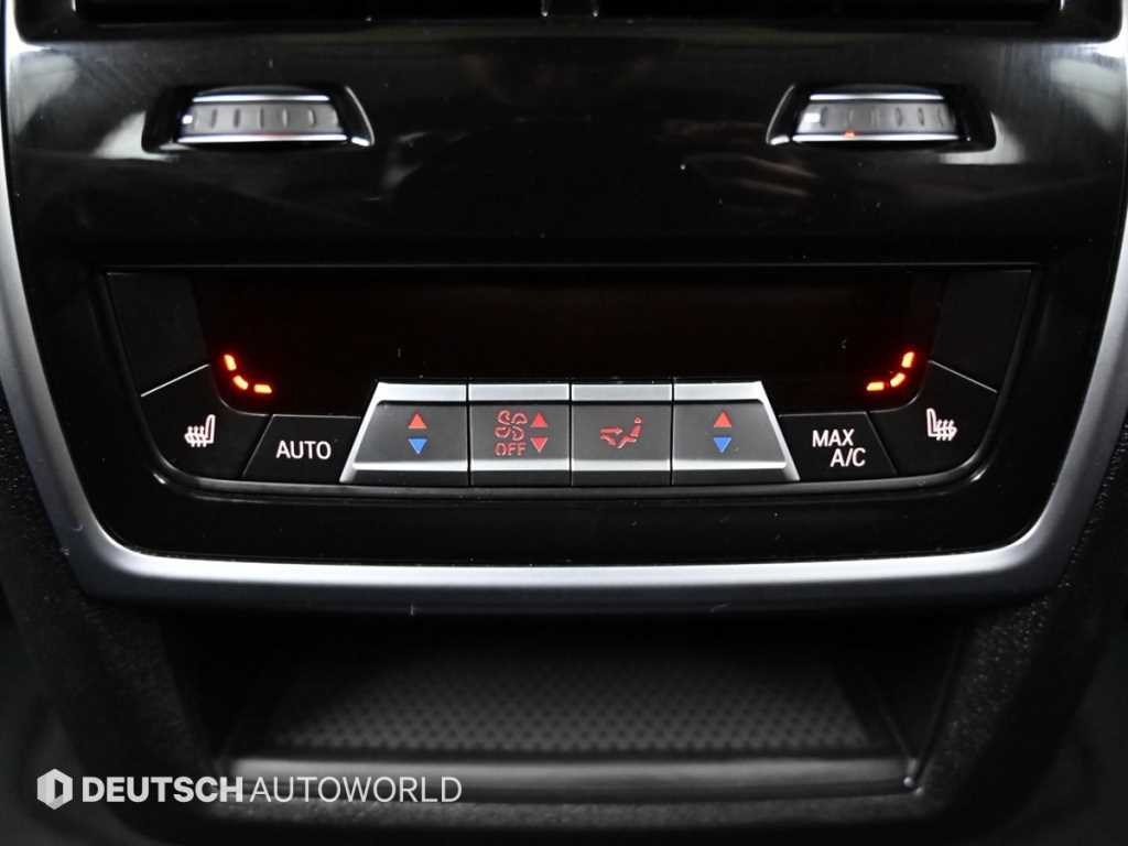 BMW X5 — photo 16