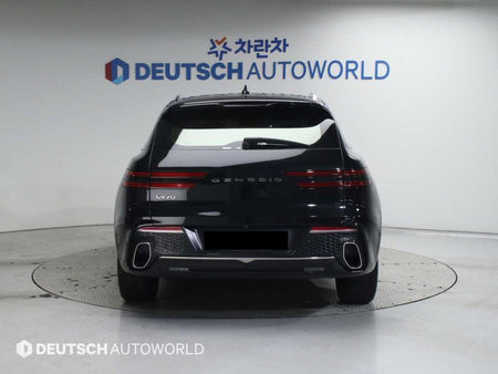 Genesis GV70 — photo 04