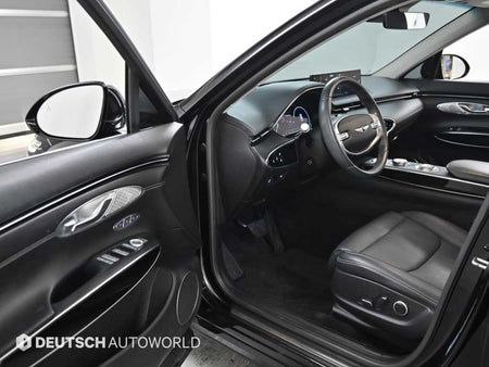 Genesis GV70 — photo 11