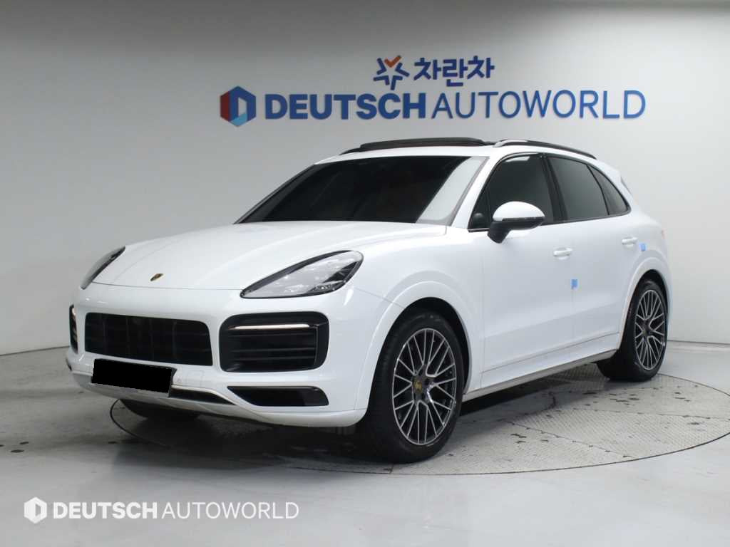 Porsche Cayenne — photo 01