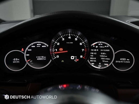 Porsche Cayenne — photo 08