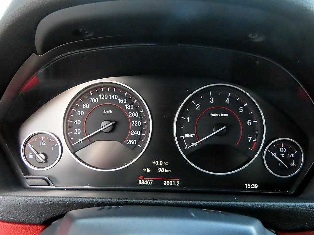 BMW 4-Series — photo 13