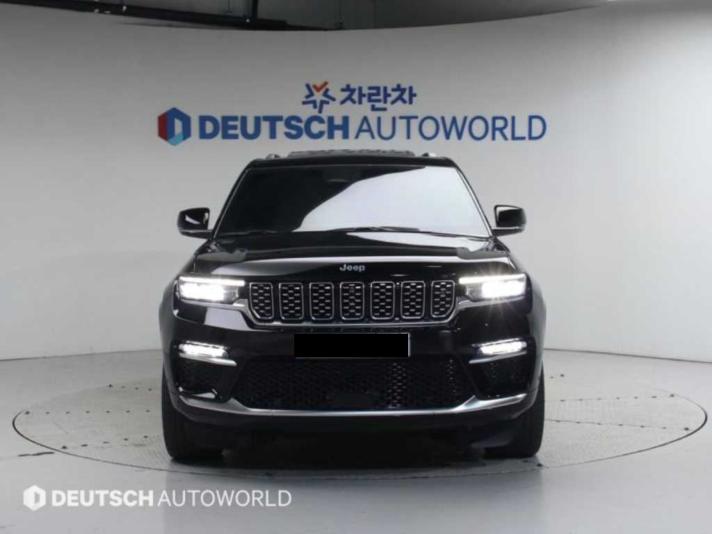 Jeep Cherokee — photo 03
