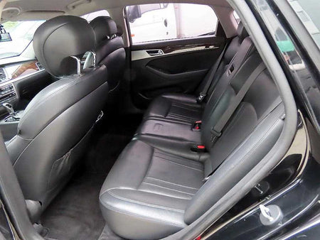 Hyundai Genesis — photo 06