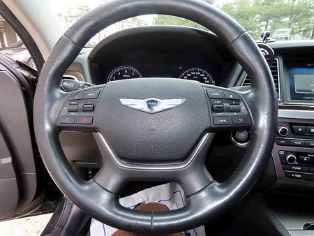 Hyundai Genesis — photo 08