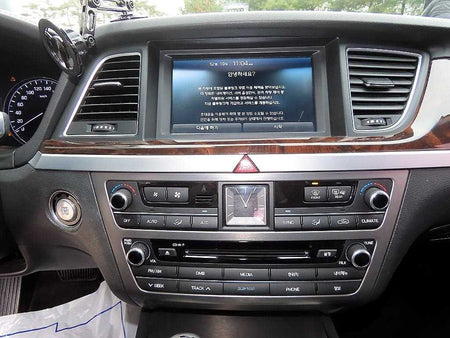 Hyundai Genesis — photo 12