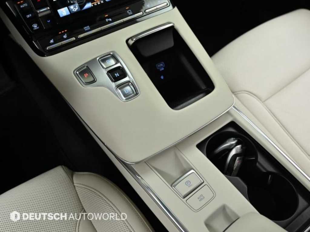 Hyundai Grandeur — photo 09