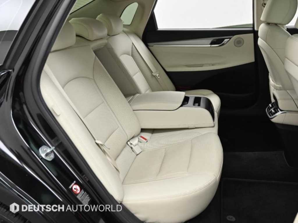 Hyundai Grandeur — photo 12