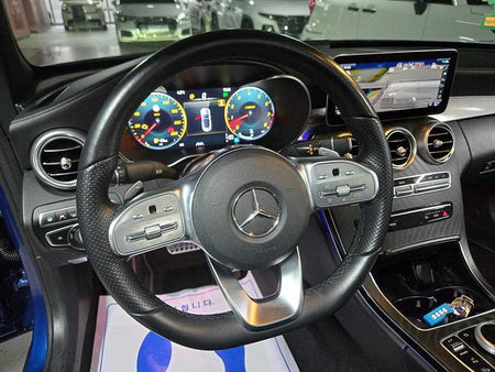 Mercedes-Benz C-Class — photo 09