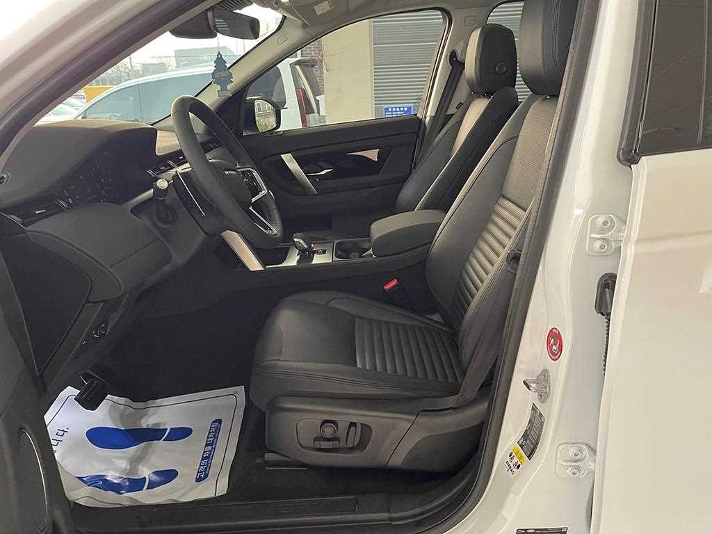 Land Rover Discovery Sport — photo 05
