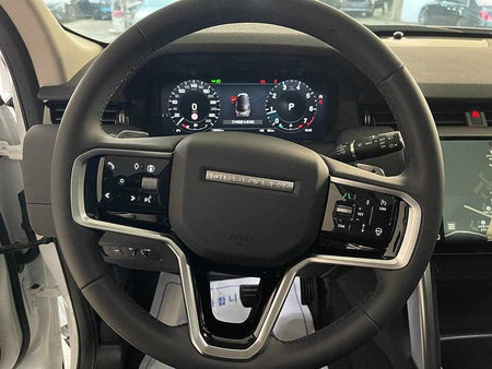 Land Rover Discovery Sport — photo 07