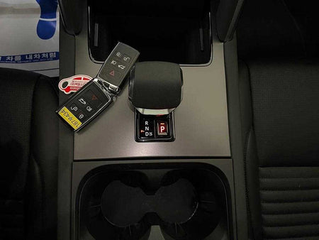 Land Rover Discovery Sport — photo 11