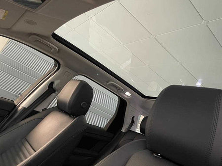 Land Rover Discovery Sport — photo 15