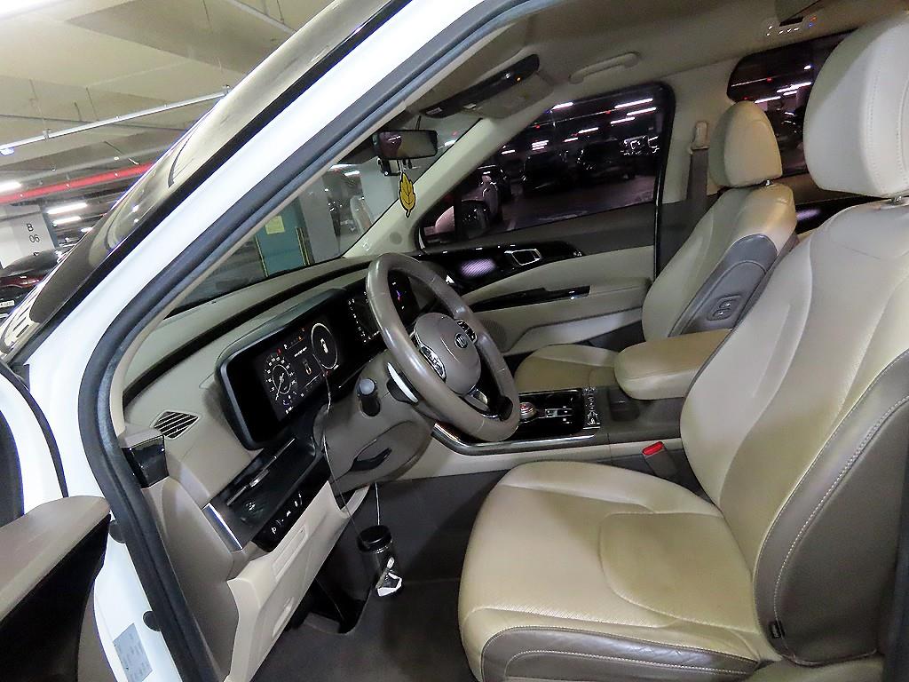 Kia Carnival — photo 06