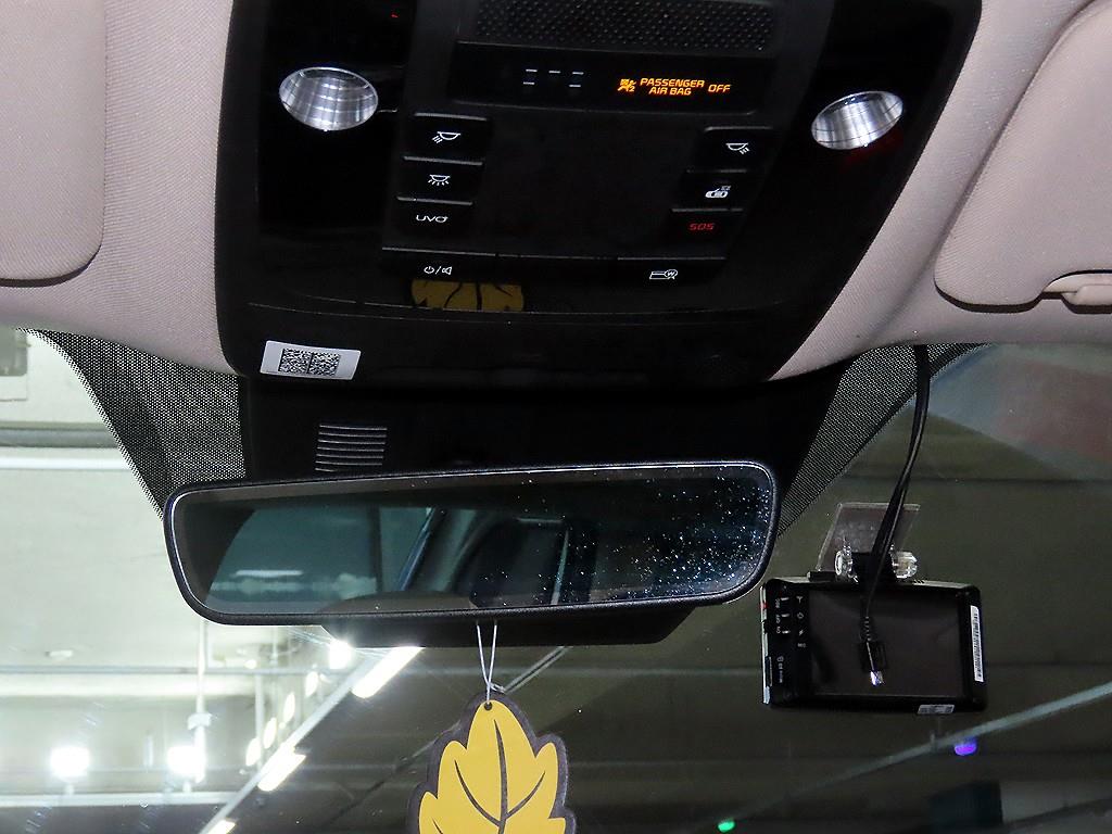 Kia Carnival — photo 14