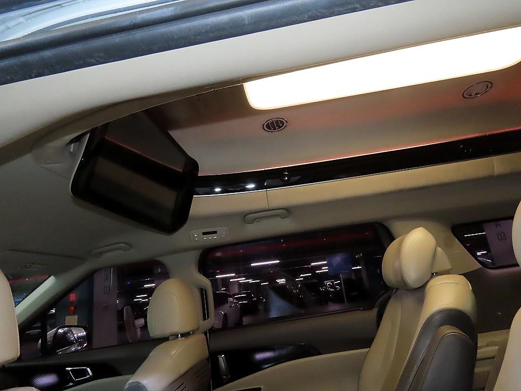 Kia Carnival — photo 15