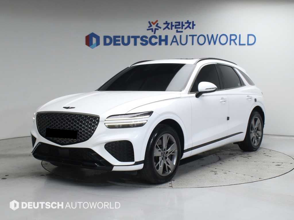 Genesis GV70 — photo 01