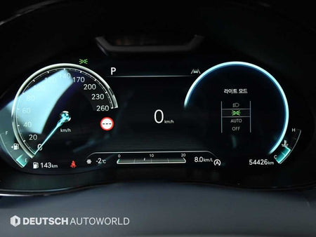 Genesis GV70 — photo 08