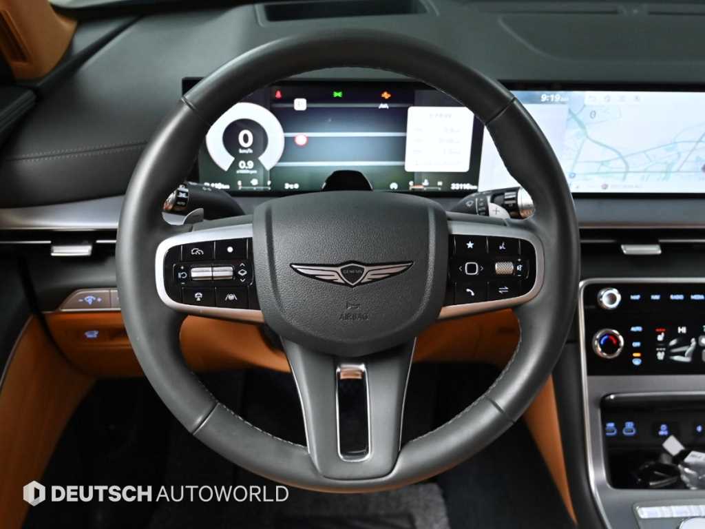 Genesis GV80 — photo 13