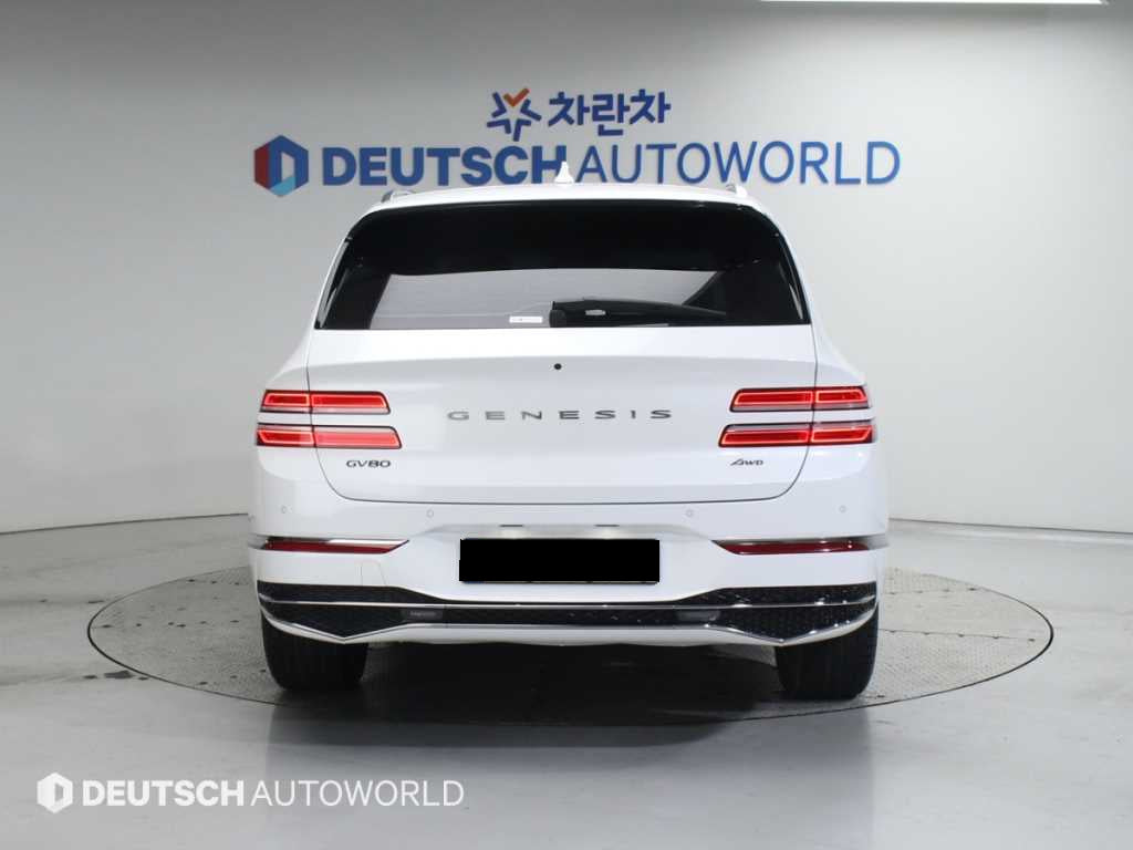 Genesis GV80 — photo 04