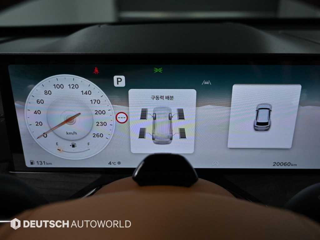 Genesis GV80 — photo 08