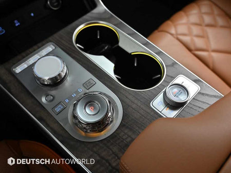 Genesis GV80 — photo 09