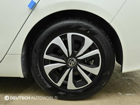 Toyota Prius — photo 05
