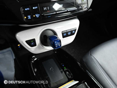 Toyota Prius — photo 09