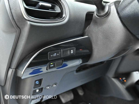 Toyota Prius — photo 16