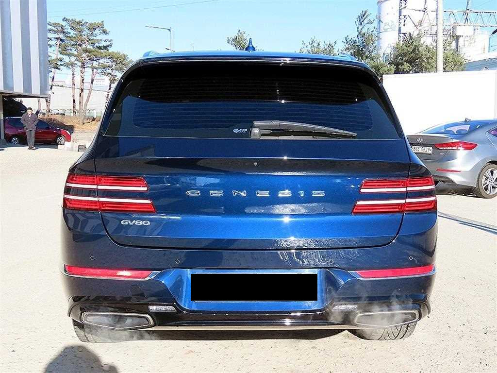 Genesis GV80 — photo 04