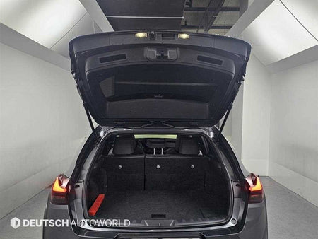 Lexus UX — photo 20