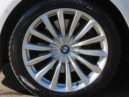 BMW 7-Series — photo 20