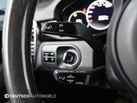Porsche Cayenne — photo 17