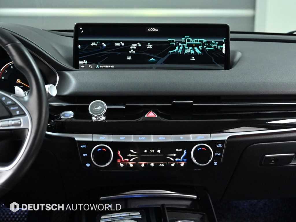 Genesis G80 — photo 14