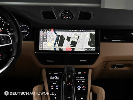 Porsche Cayenne — photo 14