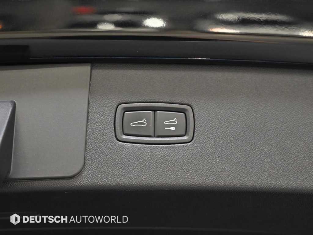 Porsche Cayenne — photo 20