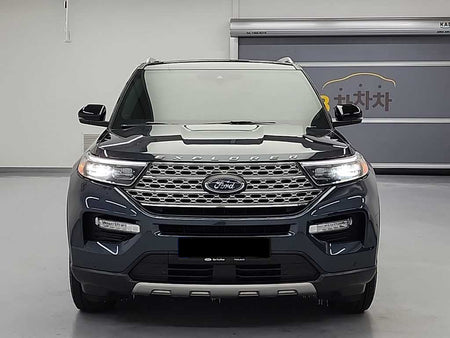 Ford Explorer — photo 01