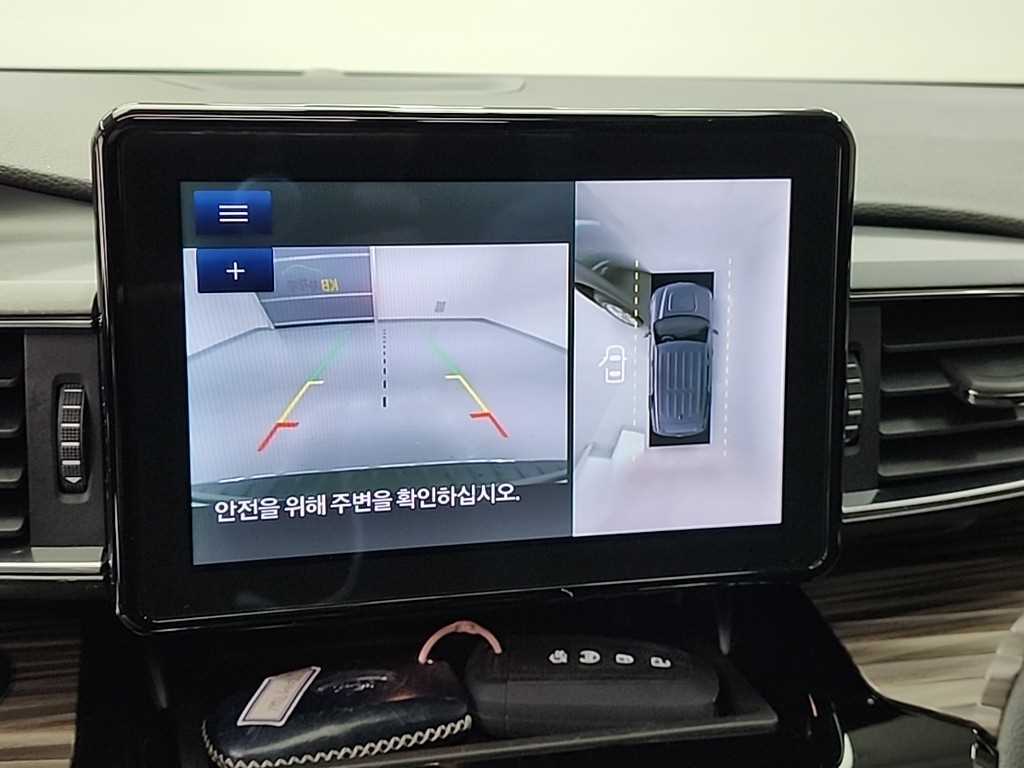 Ford Explorer — photo 16