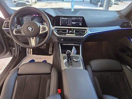 BMW 3-Series — photo 09