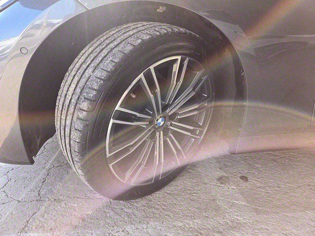 BMW 3-Series — photo 20