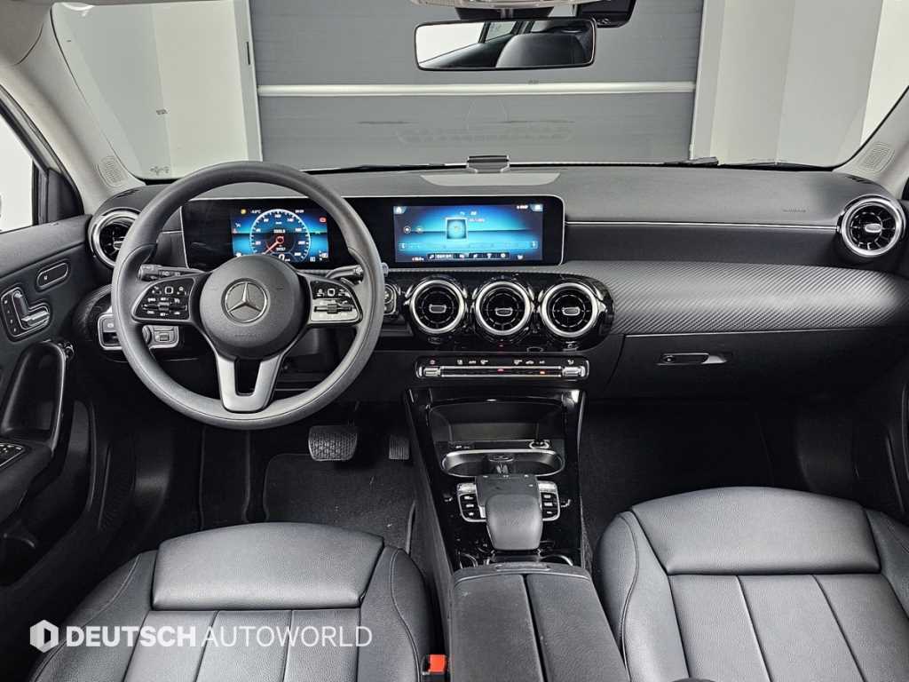 Mercedes-Benz A-Class — photo 07