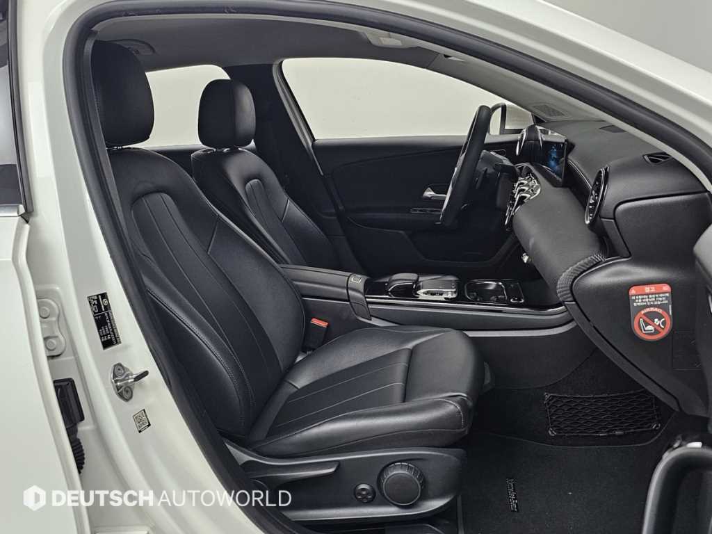 Mercedes-Benz A-Class — photo 10