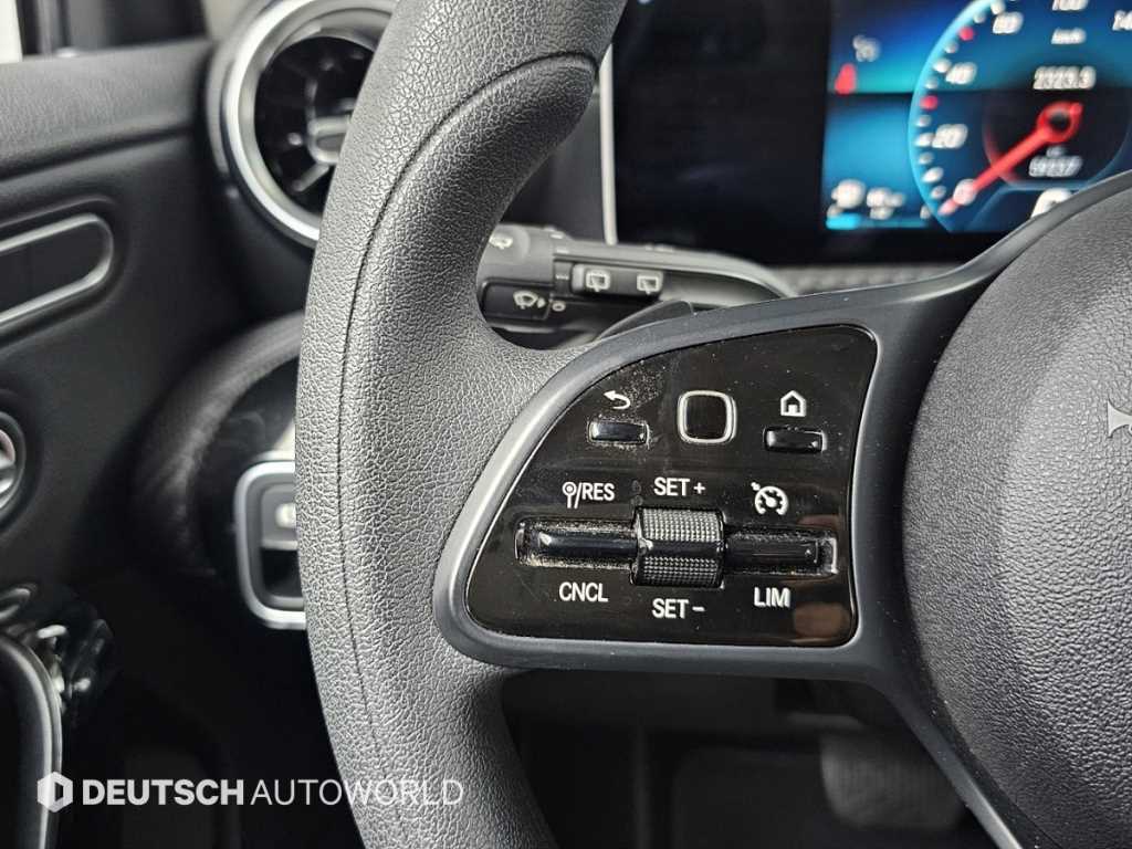 Mercedes-Benz A-Class — photo 18