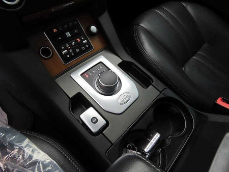 Land Rover Discovery — photo 10