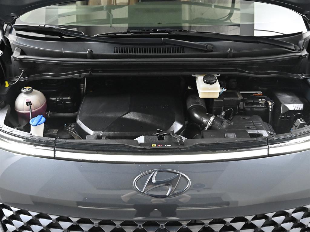 Hyundai Staria — photo 06