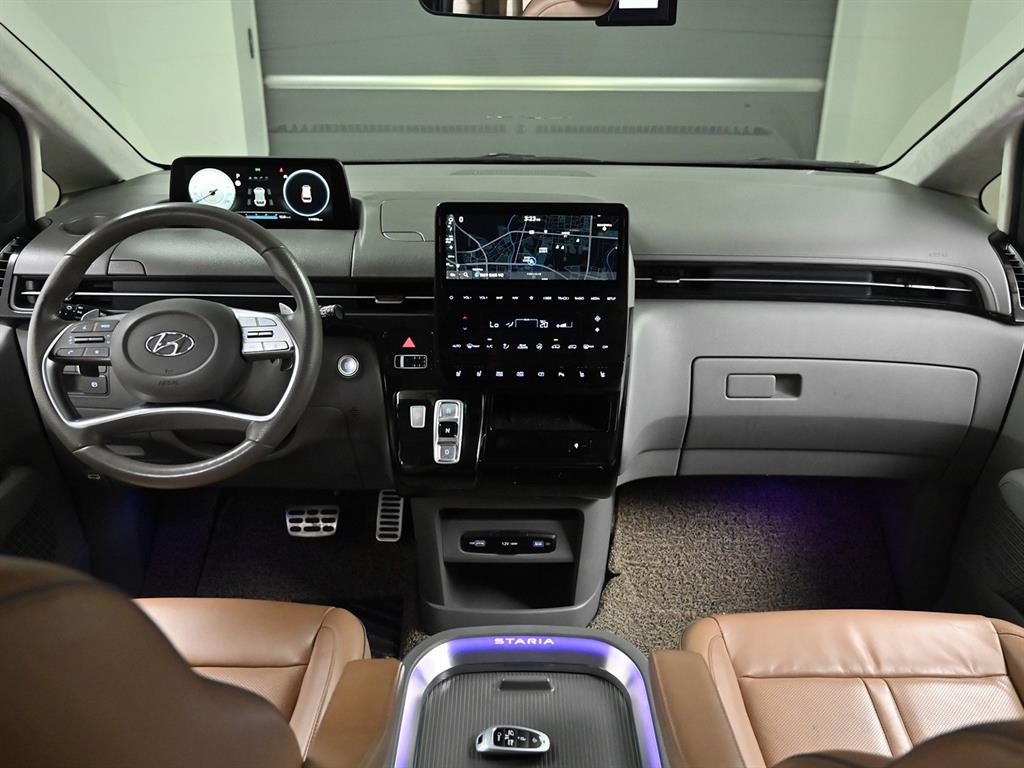 Hyundai Staria — photo 07