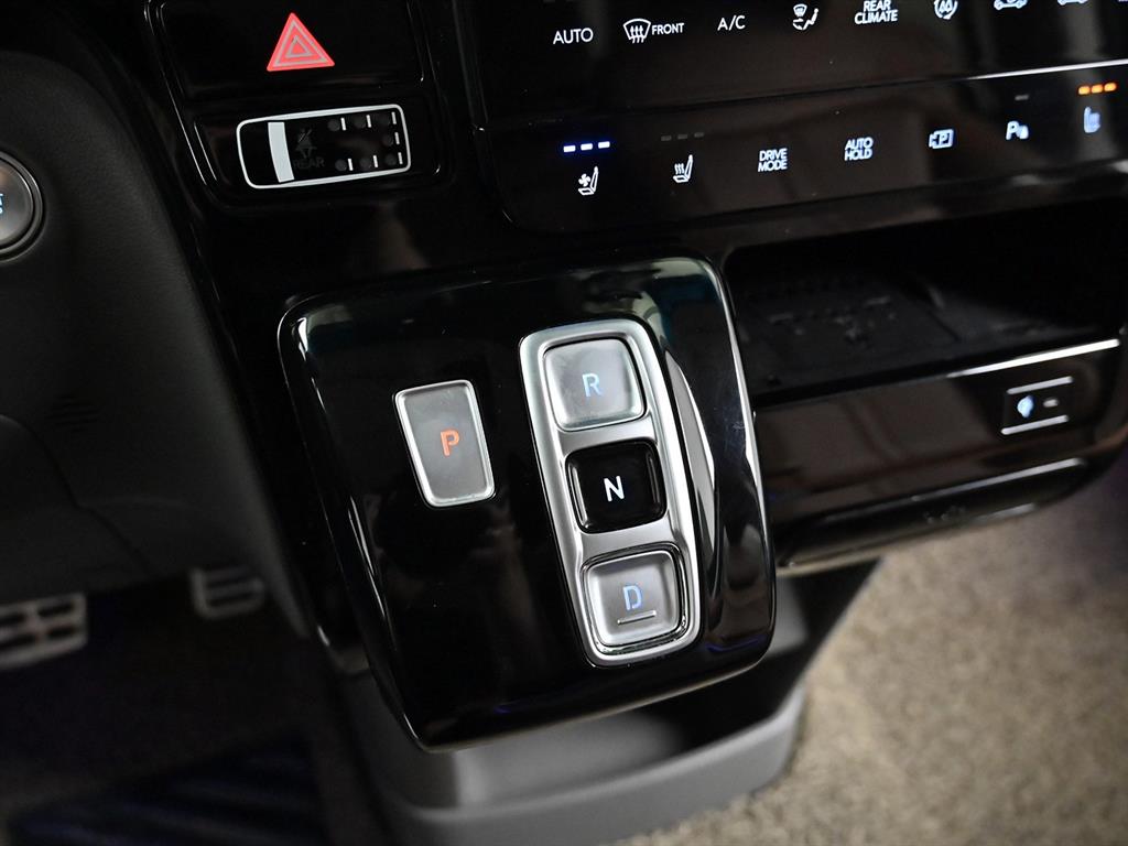 Hyundai Staria — photo 09