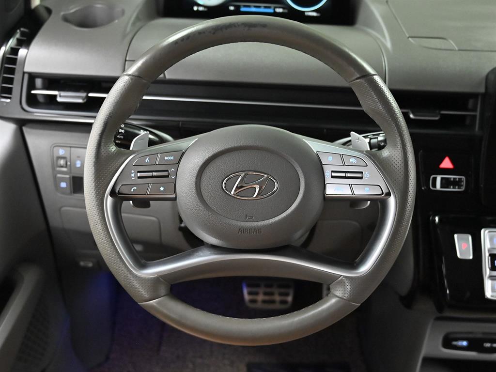 Hyundai Staria — photo 13